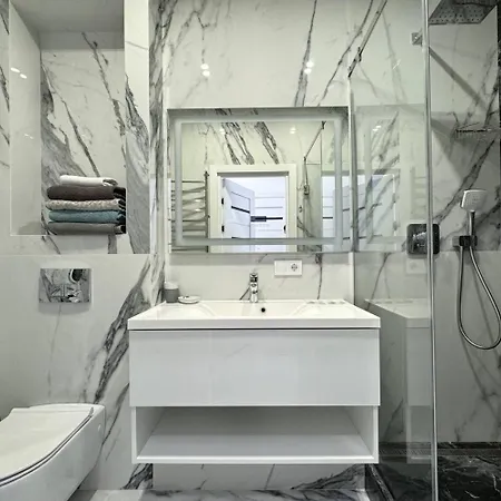 Apartment Kamanina 2-bedrooms Amazing Odesa