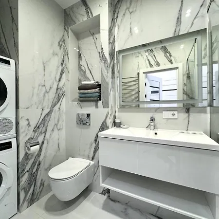 Kamanina 2-bedrooms Amazing *