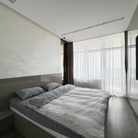Kamanina 2-bedrooms Amazing Daire Odessa