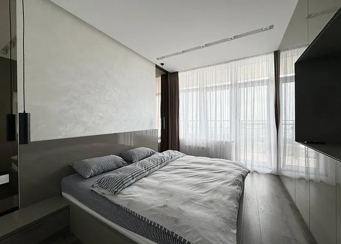 Kamanina 2-bedrooms Amazing Lägenhet Odessa