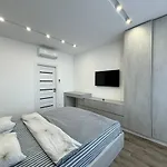 Kamanina 2-bedrooms Amazing 公寓 *